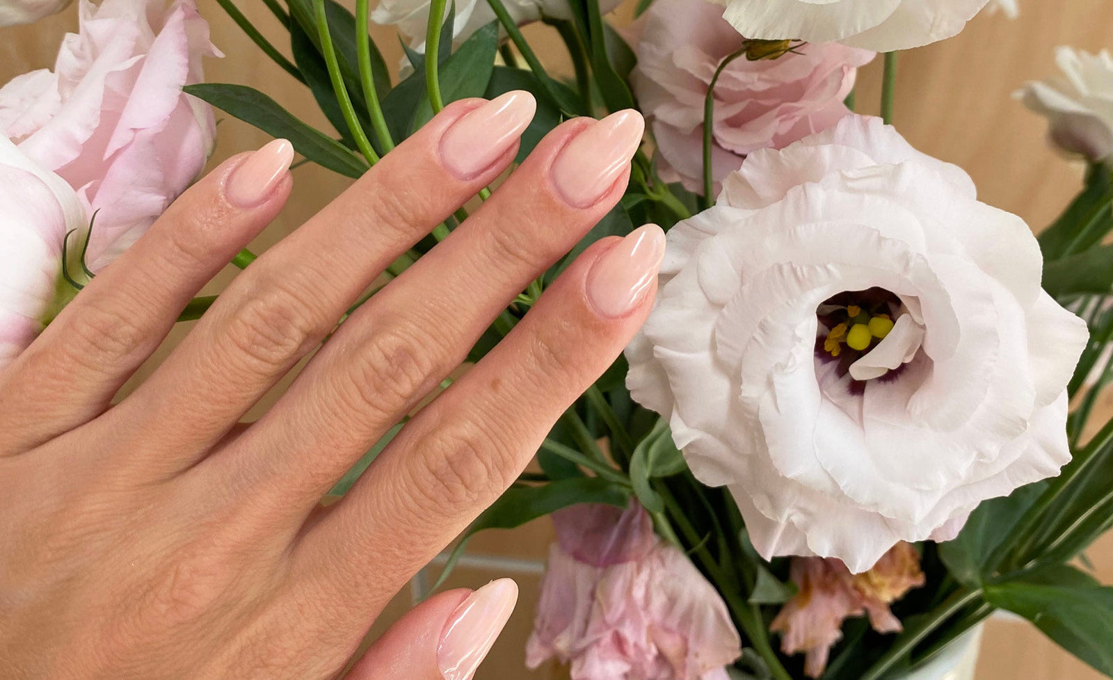 What to Wear on Your Nails This Valentine's Day