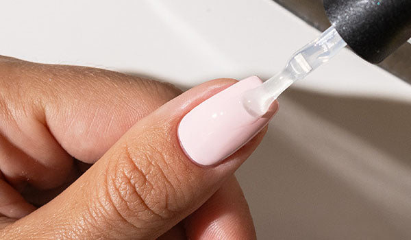 How To Apply Gelous Gel Nail Polish - Top Coat - photographed in Australia