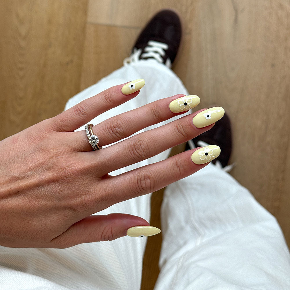 Gelous Black and White Flowers Nail Art Stickers product photo - photographed in Australia